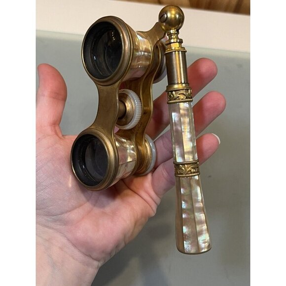 Vintage La Corona Paris Mother of Pearl Abalone and Brass Ornate Opera Glasses - Picture 9 of 9